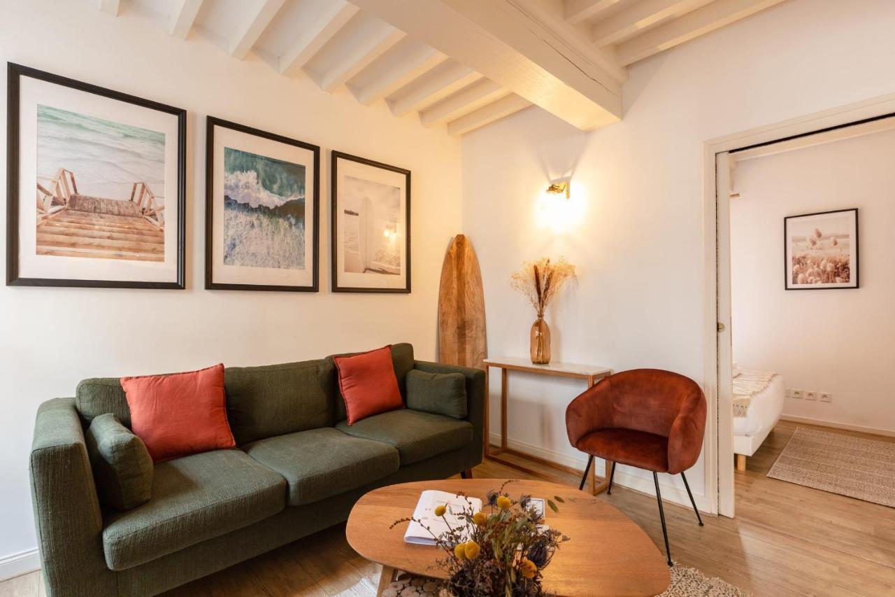 La Vague - Breath Of Freshness In Center Of Honfleur - Free Parking 550M Apartment Bagian luar foto